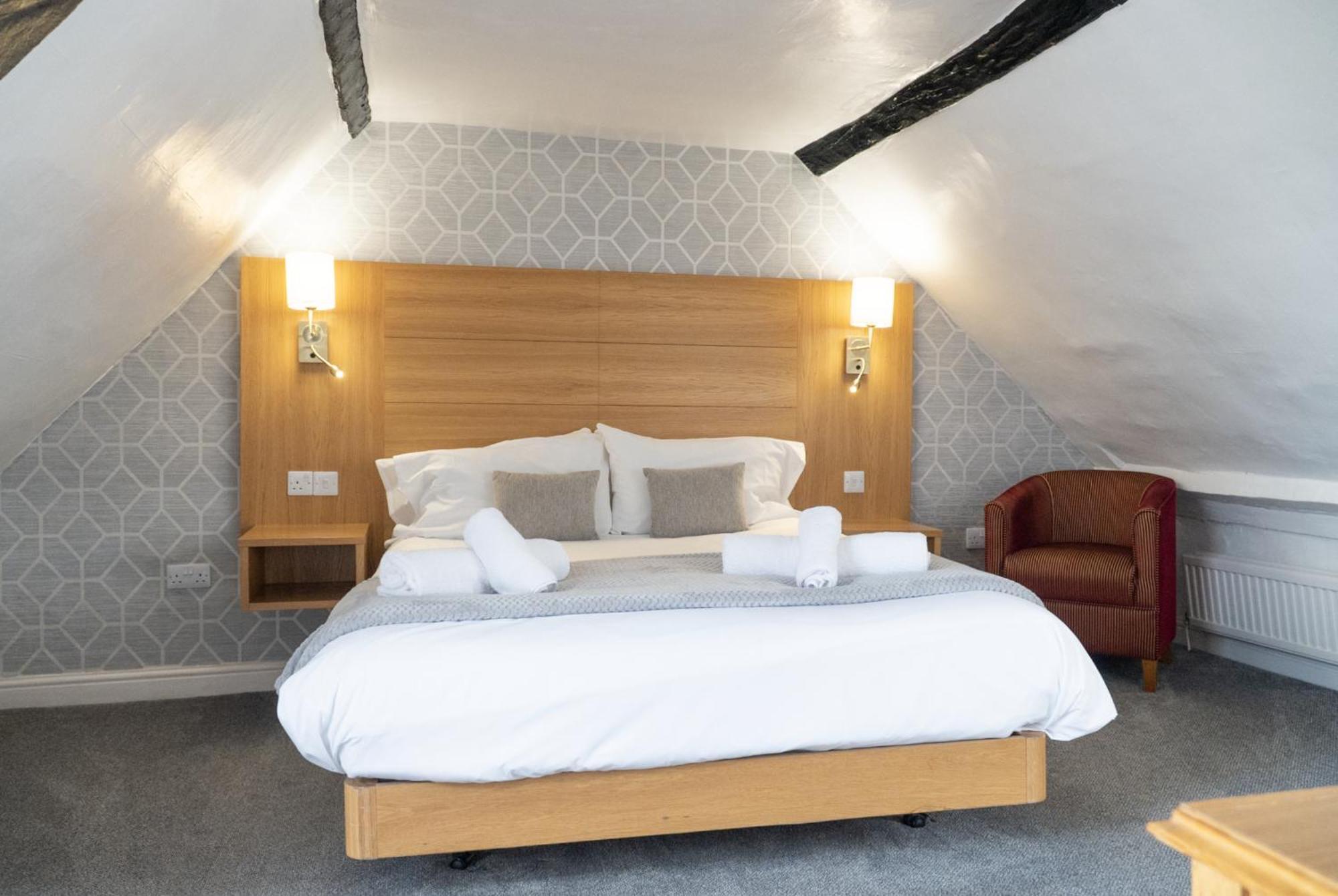 The Red Lion Hotel Spalding Room photo